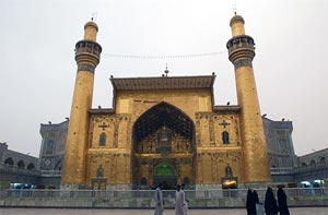 Facade of the Meshed Ali - Najaf, Iraq - Photographer: Arlo Abrahamson